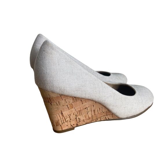 AEROSOLES Wedge Heels Size 9 Pumps Plum Tree Fabric Canvas Cork Heelrest Cream - Picture 6 of 10